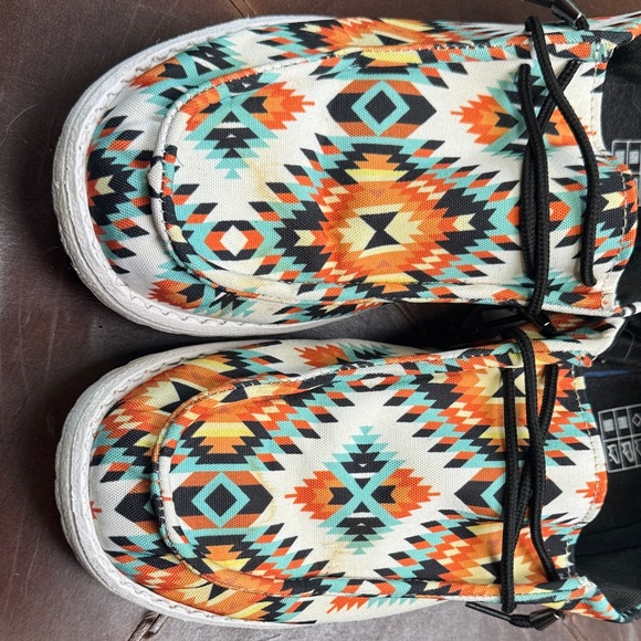 3 pair canvas slip-ons 10 - Picture 15 of 16